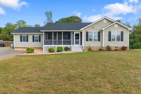 Exterior - 3726 White Rd, Forest, VA 24551 photo 3 of 18