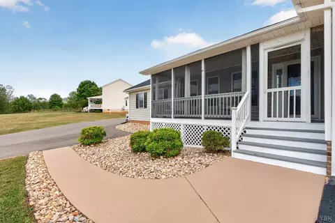Exterior - 3726 White Rd, Forest, VA 24551 photo 15 of 18