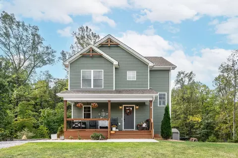 225 Ridge St, Madison Heights, VA 24572