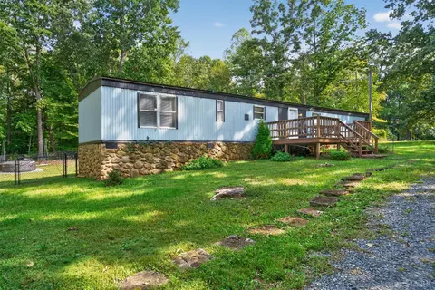 131 Regal Ct, Lynchburg, VA 24504