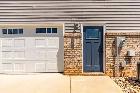 Exterior - 1058 Brownstone Ln, Forest, VA 24551 photo 2 of 5