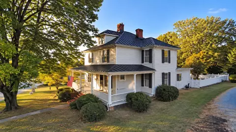 624 Peaks St, Bedford, VA 24523