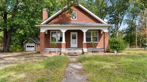 704 Lynchburg Ave, Brookneal, VA 24528
