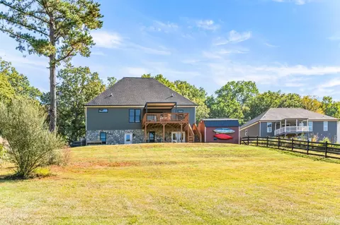 Exterior - 4424 Goode Rd, Goode, VA 24556 photo 6 of 12