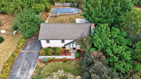 View/Area - 110 Maplewood Dr, Forest, VA 24551 photo 1 of 5