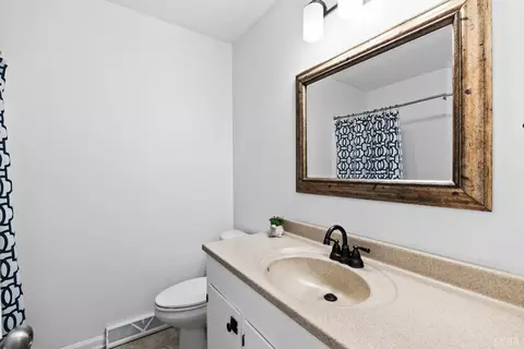 Bath - 110 Maplewood Dr, Forest, VA 24551 photo 1 of 3