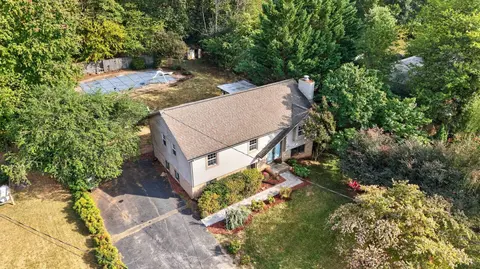 View/Area - 110 Maplewood Dr, Forest, VA 24551 photo 5 of 5