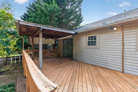 Exterior - 110 Maplewood Dr, Forest, VA 24551 photo 13 of 16