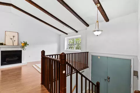 Entry Way - 110 Maplewood Dr, Forest, VA 24551 photo 3 of 8