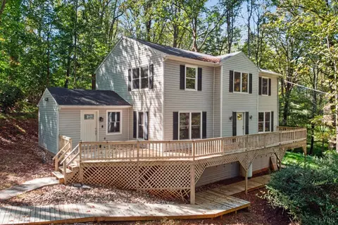 825 Mohawk Dr, Lynchburg, VA 24502