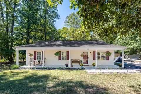 179 Todd Ln, Madison Heights, VA 24572