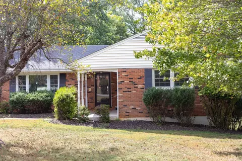1290 Rainbow Forest Dr, Lynchburg, VA 24502