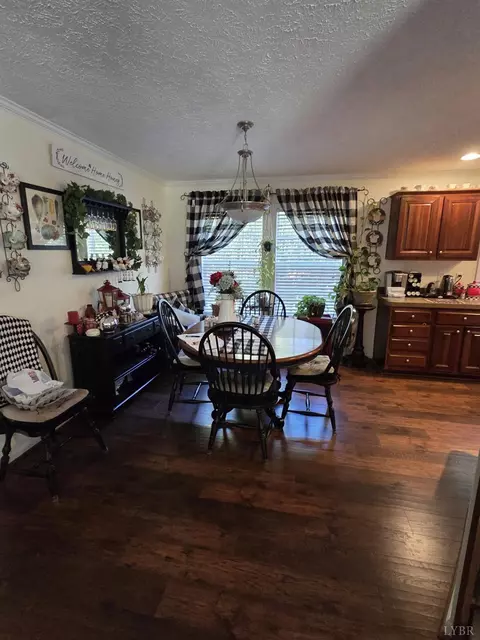 Dining - 4243 Tye River Rd, Amherst, VA 24521 photo 1 of 1