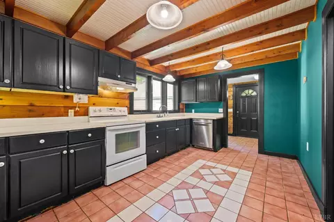 Kitchen - 600 Bridgewater Ln, Ferrum, VA 24088 photo 1 of 3