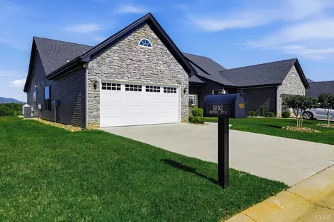 Exterior - 1082 Grandset Dr, Forest, VA 24551 photo 3 of 9