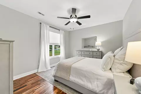 Bedroom - 1082 Grandset Dr, Forest, VA 24551 photo 4 of 5