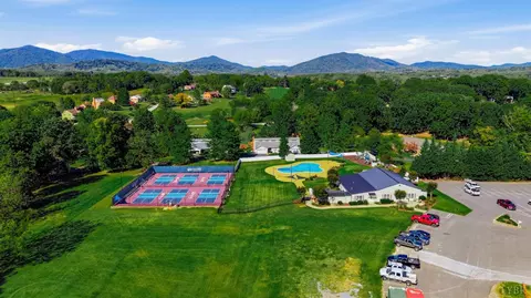 View/Area - 1082 Grandset Dr, Forest, VA 24551 photo 6 of 8