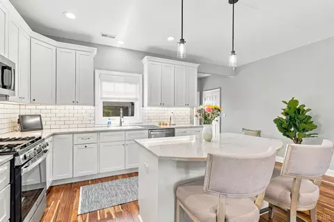 Kitchen - 1082 Grandset Dr, Forest, VA 24551 photo 5 of 5