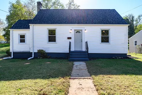 95 Page St, Lynchburg, VA 24501