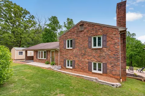 Exterior - 1249 Cedar Gate Rd, Monroe, VA 24574 photo 11 of 26