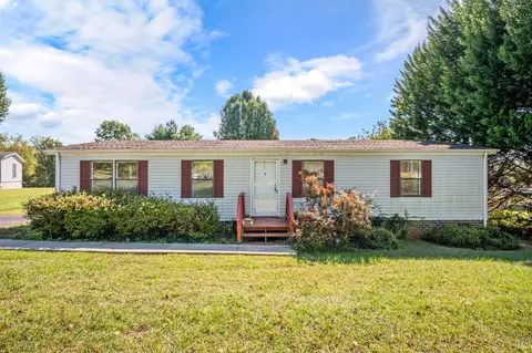 6985 Village Hwy, Lynchburg, VA 24504