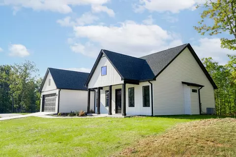 Exterior - 12 Mosby Ct, Rustburg, VA 24588 photo 7 of 10