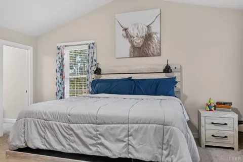 Bedroom - 24 Goad Rd, Fincastle, VA 24090 photo 2 of 8