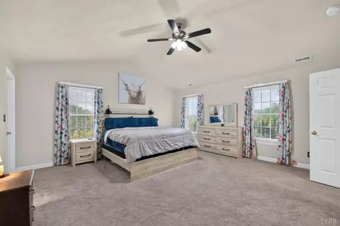 Bedroom - 24 Goad Rd, Fincastle, VA 24090 photo 3 of 8