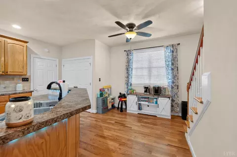Kitchen - 24 Goad Rd, Fincastle, VA 24090 photo 6 of 7