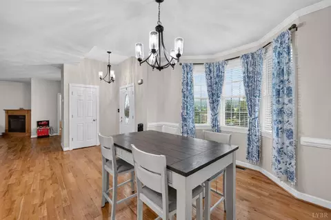 Dining - 24 Goad Rd, Fincastle, VA 24090 photo 3 of 3