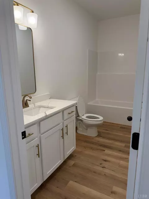 Bath - 3683 Spring Mill Rd, Concord, VA 24538 photo 3 of 4