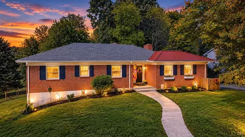 1123 Rugby Rd, Lynchburg, VA 24503