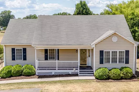 Exterior - 1544 Calohan Rd, Rustburg, VA 24588 photo 6 of 6