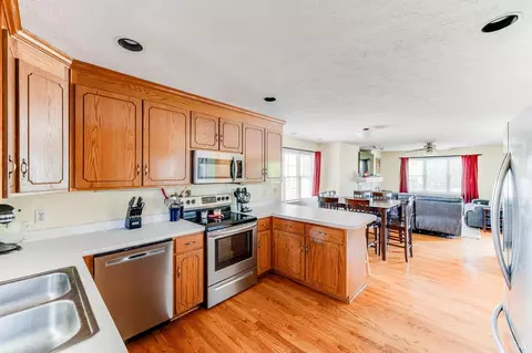 Kitchen - 1544 Calohan Rd, Rustburg, VA 24588 photo 4 of 4
