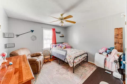 Bedroom - 1544 Calohan Rd, Rustburg, VA 24588 photo 5 of 5