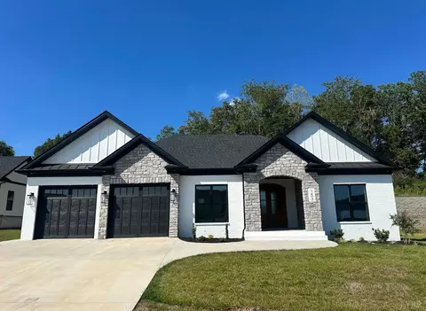 153 Crest Ridge Ct, Rustburg, VA 24588