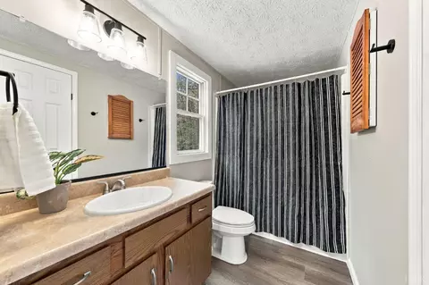 Bath - 409 Mansion Way, Amherst, VA 24521 photo 2 of 3