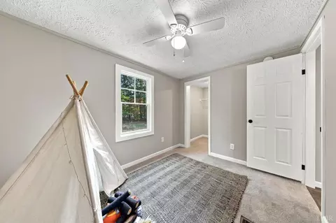 Bedroom - 409 Mansion Way, Amherst, VA 24521 photo 10 of 10