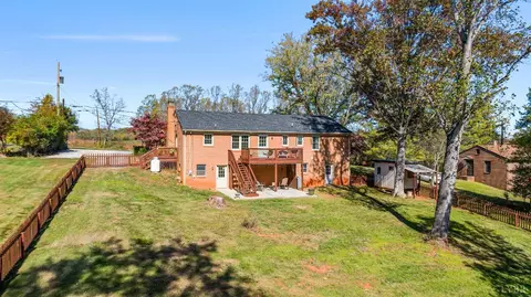 Exterior - 677 Kenmore Rd, Amherst, VA 24521 photo 14 of 15