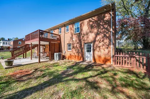 Exterior - 677 Kenmore Rd, Amherst, VA 24521 photo 2 of 15