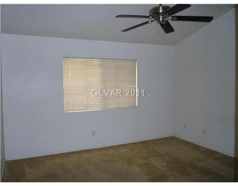 681 Kirkwall St, Henderson, NV 89002 photo 8