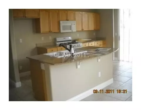 798 Vortex Ave, Henderson, NV 89002 photo 5