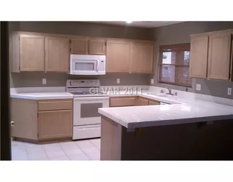 430 Ruby, Mesquite, NV 89027 photo 2