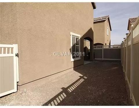 950 Wembly Hills Pl, Henderson, NV 89011 photo 17