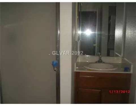 2220 Highpointe Dr #202, Laughlin, NV 89029 photo 6