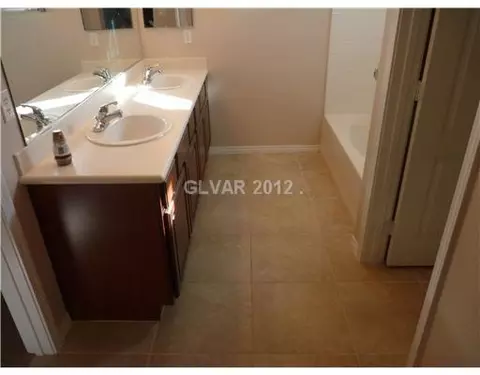 1069 Carson Run St, Henderson, NV 89002 photo 13