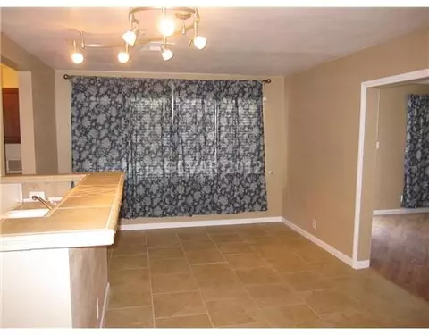 425 W Basic Rd, Henderson, NV 89015 photo 7
