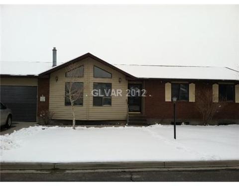 1045 Mountain Vw, Ely, NV 89301 photo 1