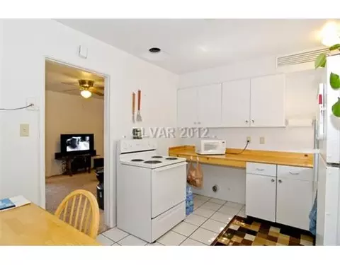 422 W Basic Rd, Henderson, NV 89015 photo 5