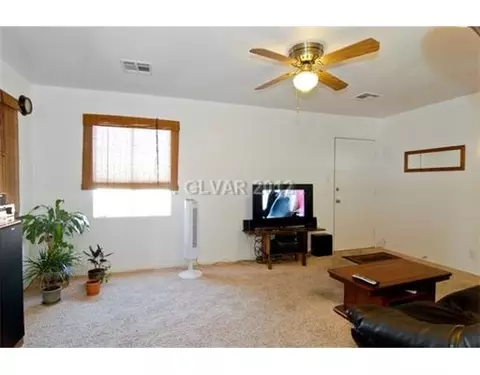 422 W Basic Rd, Henderson, NV 89015 photo 3